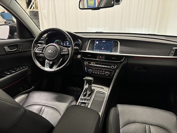 Kia Optima 17 of 24