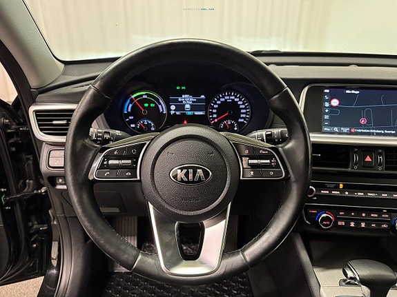 Kia Optima 9 of 24