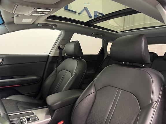 Kia Optima 8 of 24