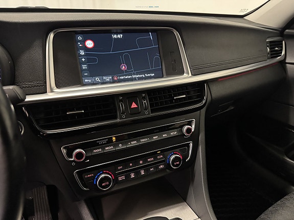 Kia Optima 10 of 23
