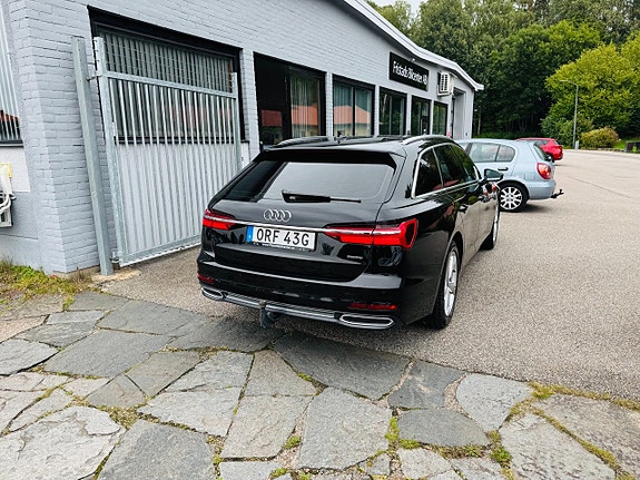 Audi A6 3 of 24