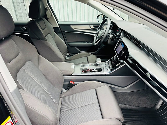 Audi A6 5 of 24