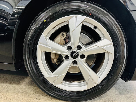 Audi A6 11 of 24