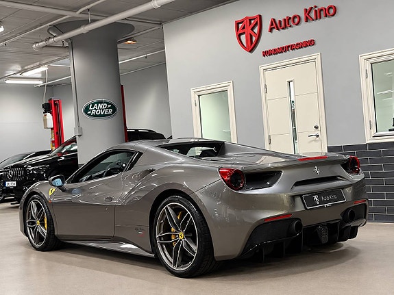 Ferrari 488 5 of 17
