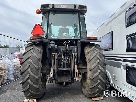 Traktor Massey Fergusson 3070 4WD 3070 4Wd -1990 via auktion 5 of 27