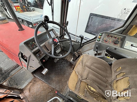 Traktor Massey Fergusson 3070 4WD 3070 4Wd -1990 via auktion 9 of 27