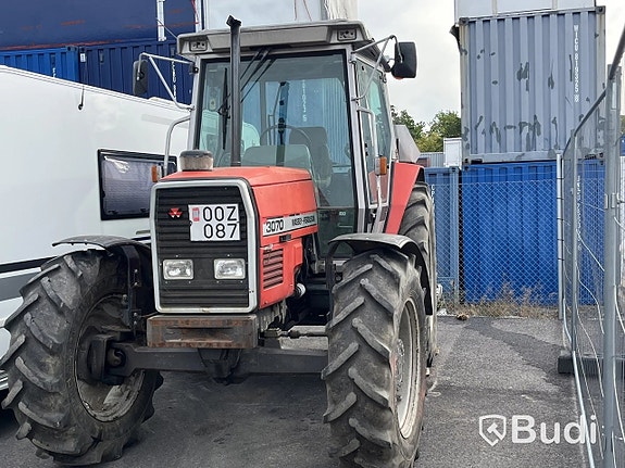 Traktor Massey Fergusson 3070 4WD 3070 4Wd -1990 via auktion 2 of 27