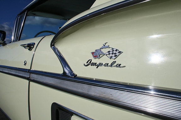 Chevrolet Impala 11 of 24