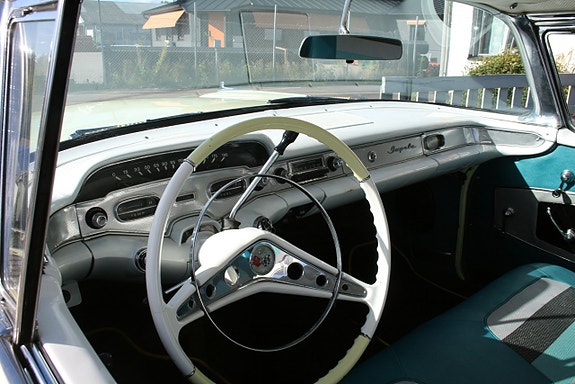 Chevrolet Impala 15 of 24