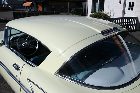 Chevrolet Impala 12 of 24