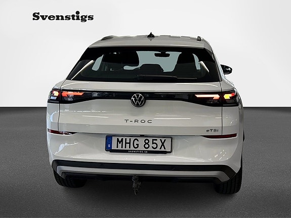 Volkswagen T-Roc 6 of 15