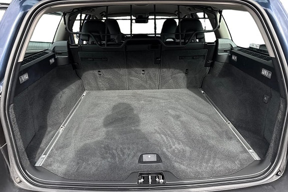 Volvo XC70 12 of 22