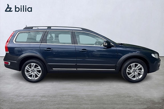 Volvo XC70 18 of 22
