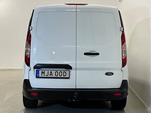 Ford Transit Connect 12 of 23