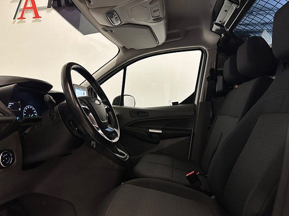 Ford Transit Connect 20 of 23