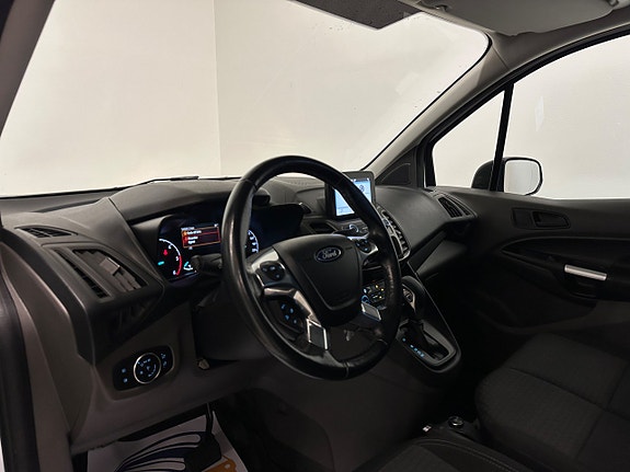 Ford Transit Connect 19 of 23