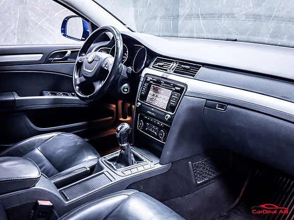 Skoda Superb 13 of 29