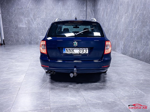 Skoda Superb 6 of 29