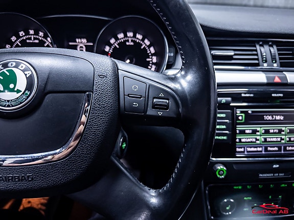 Skoda Superb 22 of 29
