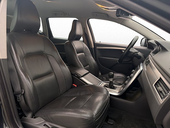 Volvo V70 15 of 30