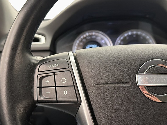 Volvo V70 20 of 30