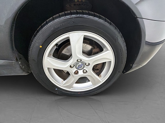 Volvo V70 30 of 30