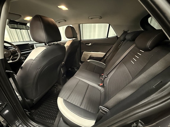 Kia Stonic 9 of 15