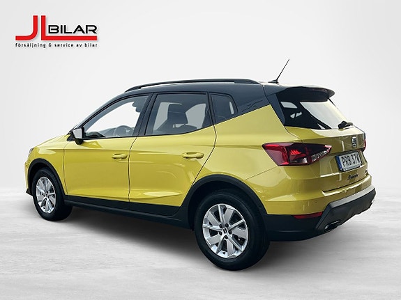Seat Arona 4 of 10