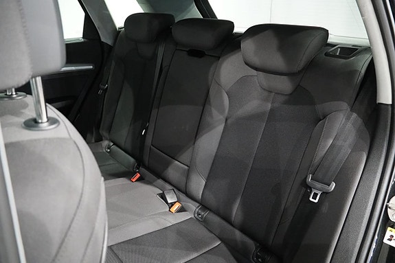Audi Q5 8 of 21