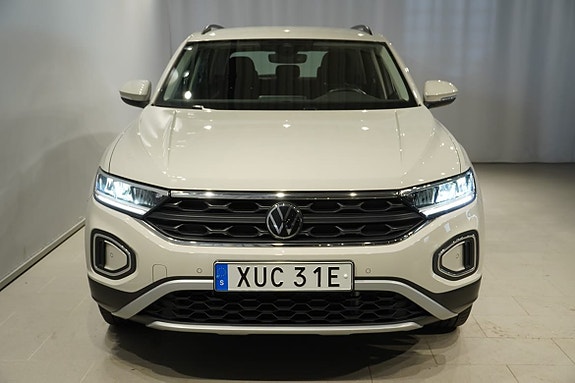 Volkswagen T-Roc 4 of 18