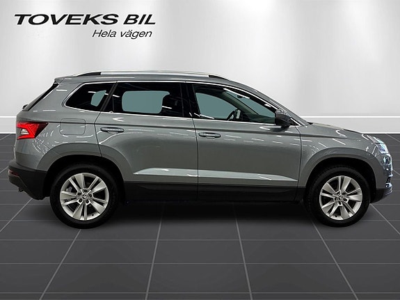Skoda Karoq 2 of 13