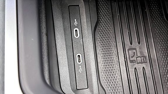 Volkswagen Passat 18 of 19