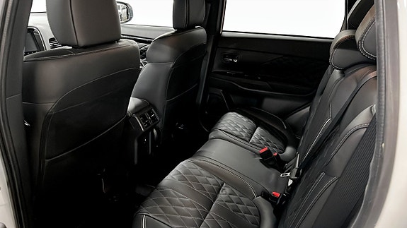 Mitsubishi Outlander 11 of 12