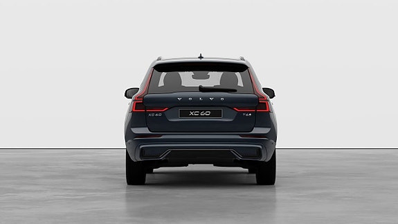 Volvo XC60 3 of 30