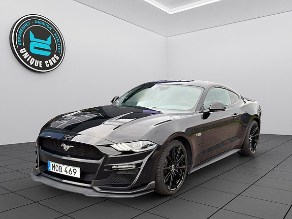 Ford Mustang 7 of 26