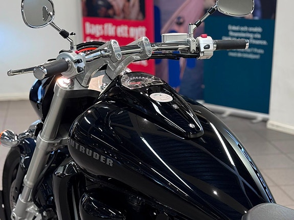 Suzuki M1800 R Intruder V&H Väska LED Black Boss-Fälgar *SE UTR* 15 of 22