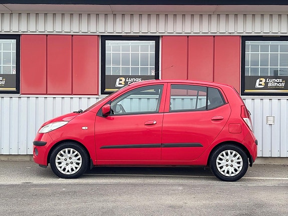 Hyundai i10 3 of 14