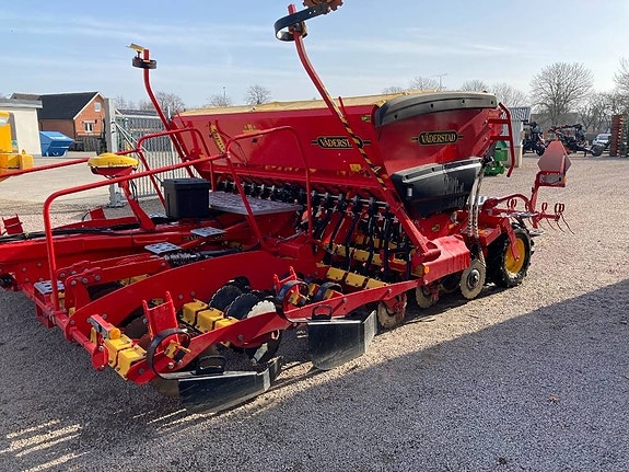 Väderstad Rapid RD 400 C med Biodrill 3 of 7