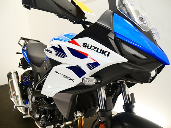 Suzuki SV-7GX 7 of 8