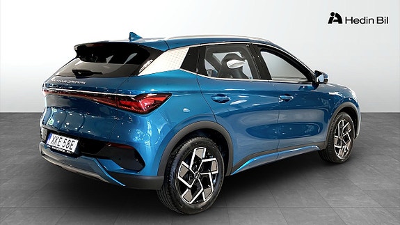 BYD Atto 3 2 of 9