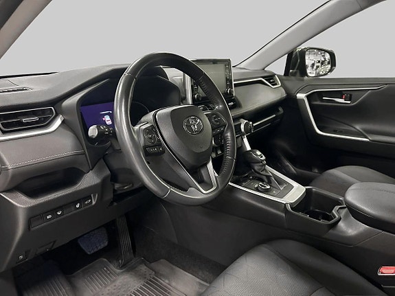 Toyota RAV4 14 of 20