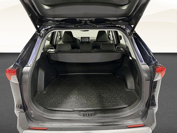 Toyota RAV4 13 of 20