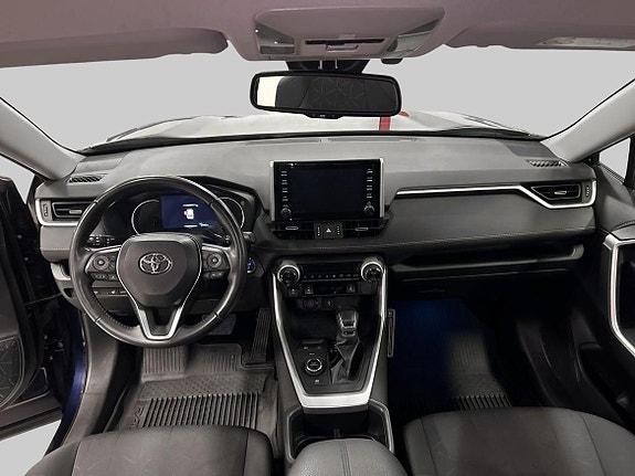 Toyota RAV4 12 of 20