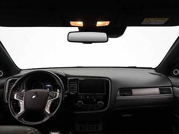 Mitsubishi Outlander 14 of 30