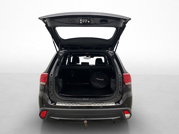 Mitsubishi Outlander 9 of 30