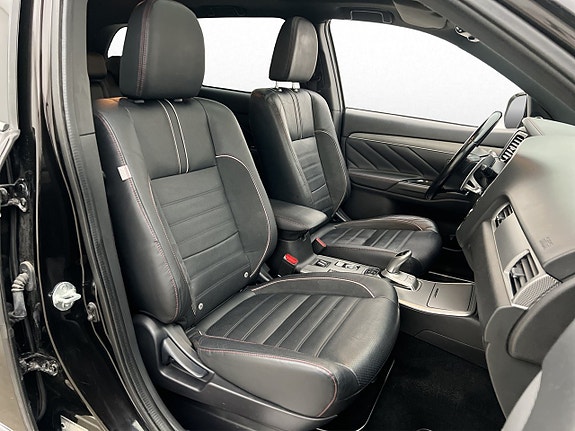 Mitsubishi Outlander 30 of 30