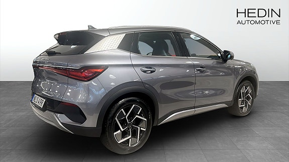 BYD Atto 3 2 of 9