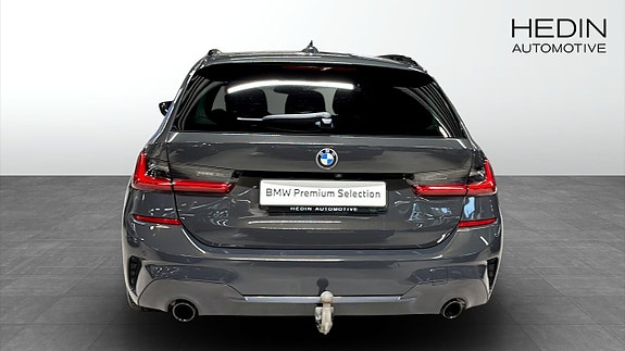 BMW 330xd 7 of 10