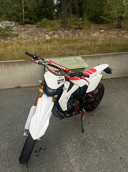Rieju Drac SM pro LE 8 of 12