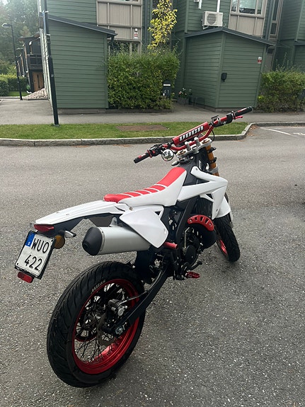 Rieju Drac SM pro LE 4 of 12